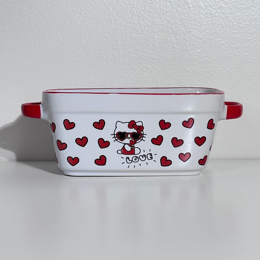 Hello Kitty Ceramic Baking Dish Valentine’s Day Hello Kitty